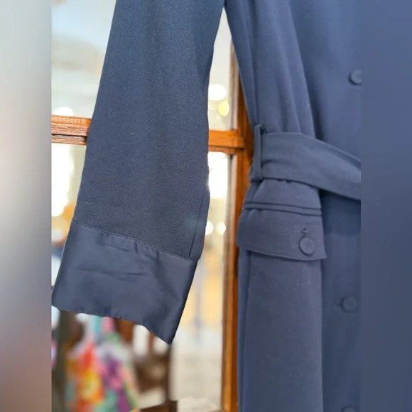 Simply Vera by Vera Wang Navy Women’s Coat Dress. Size 6. - Picture 3 of 6